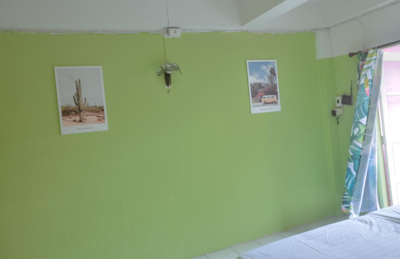Better House 佰特客栈 Aparthotel Chiang Mai Exteriör bild