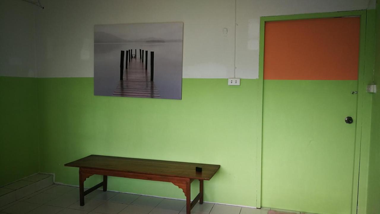 Better House 佰特客栈 Aparthotel Chiang Mai Exteriör bild