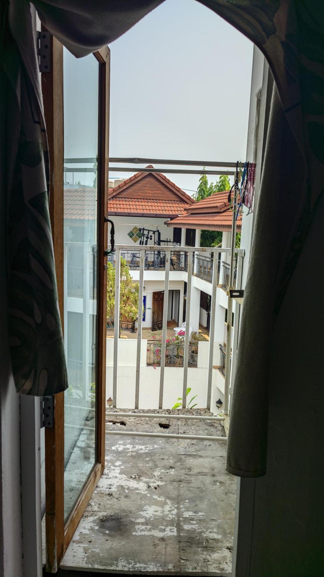 Better House 佰特客栈 Aparthotel Chiang Mai Exteriör bild